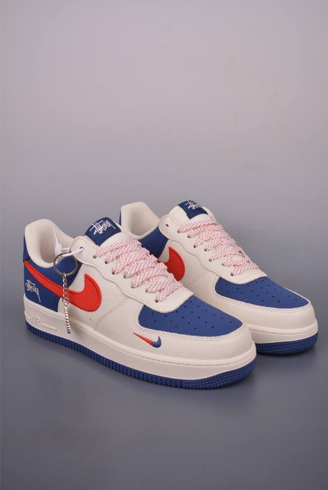 Nike Air Force 1 Low 斯图西联名原楦头原纸板 打造纯正空军版型专注外贸渠道 全掌内置蜂窝气垫 原盒配件 原厂中底钢印、拉帮完美 官方货号: