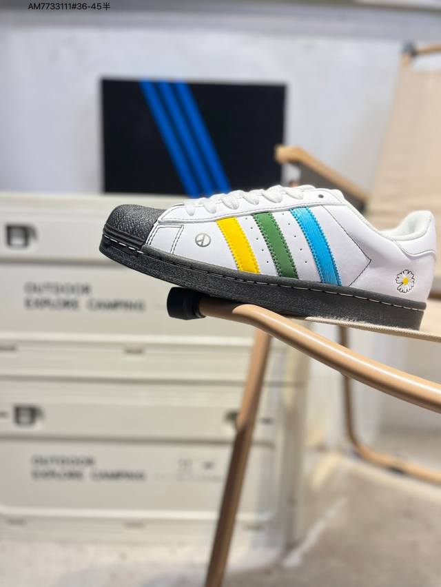 Adidas Originals Superstar 经典配色 经典贝壳头官网同步 实拍首发渠道正品订单 诠释市场最高工艺水平区别市面普通真标版本，进出专柜无压