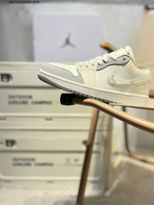 公司级头层皮乔丹Air Jordan 1 Low Aj1低帮系列篮球鞋 官方同步配色 原装级产物 #拒绝公底 立体鞋型 细节完美 高清洁度Ih7323 Qw70