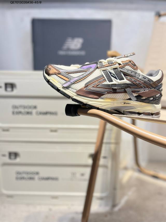 New Balance M1906系列 新百伦 复古单品宝藏老爹鞋款复古元素叠加 质感超级棒 原楦版型材料细节做工精细 作为Nb最经典的档案鞋型之一U1906A