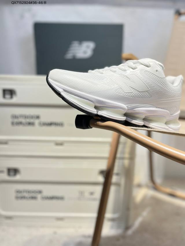 New Balance Nb 0 舒适百搭防滑耐磨低帮 休闲跑步鞋 New Balance 在近两年的球鞋市场屡出奇招，在经典鞋型保持进一步增长的同时，推出的每