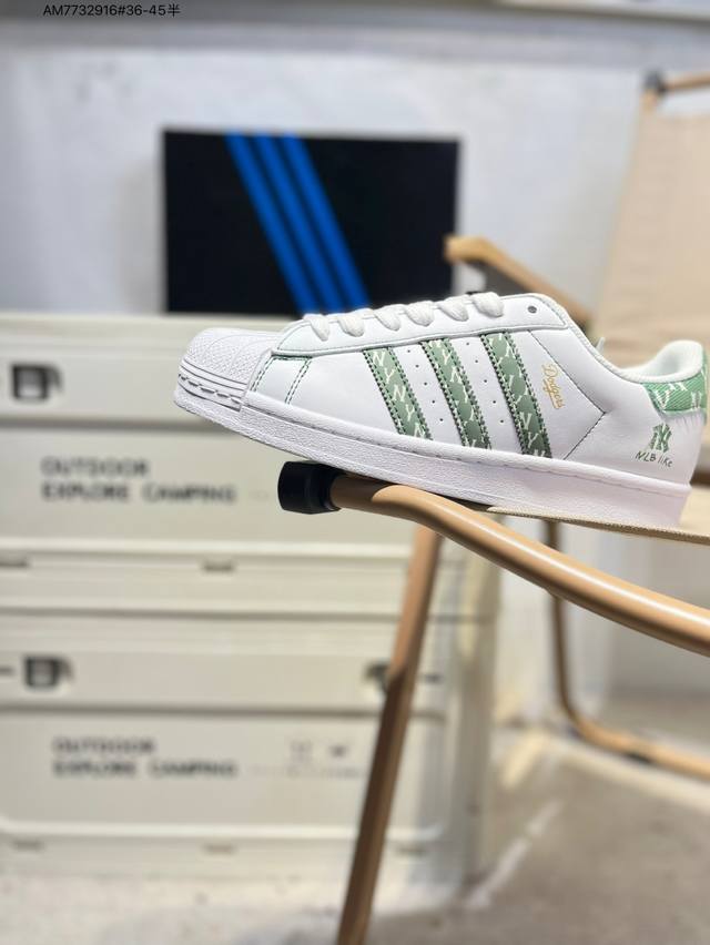 Adidas Originals Superstar 经典配色 经典贝壳头官网同步 实拍首发渠道正品订单 诠释市场最高工艺水平区别市面普通真标版本，进出专柜无压