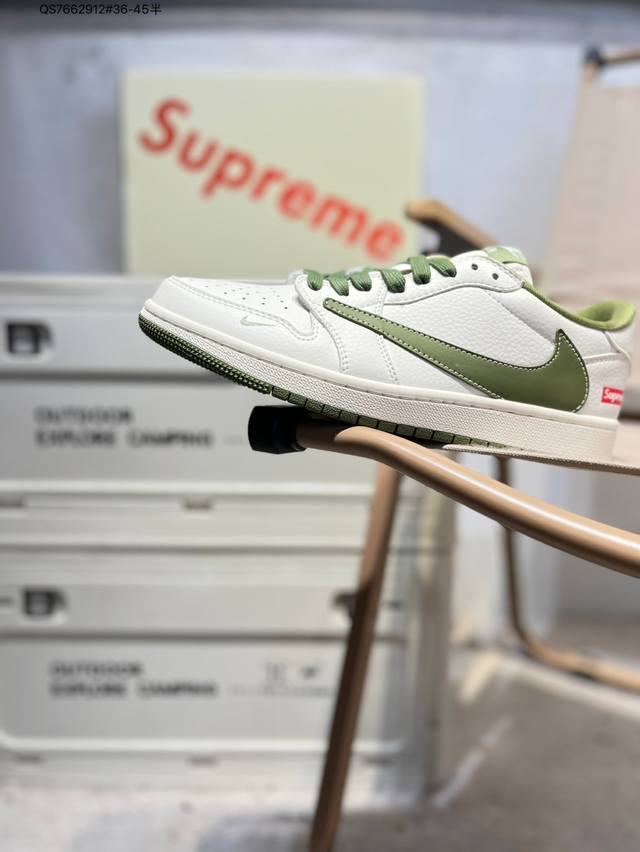 公司级头层皮Supreme X 乔丹Air Jordan 1 Low Aj1低帮系列篮球鞋 官方同步配色 原装级产物 #拒绝公底 立体鞋型 细节完美 高清洁度X