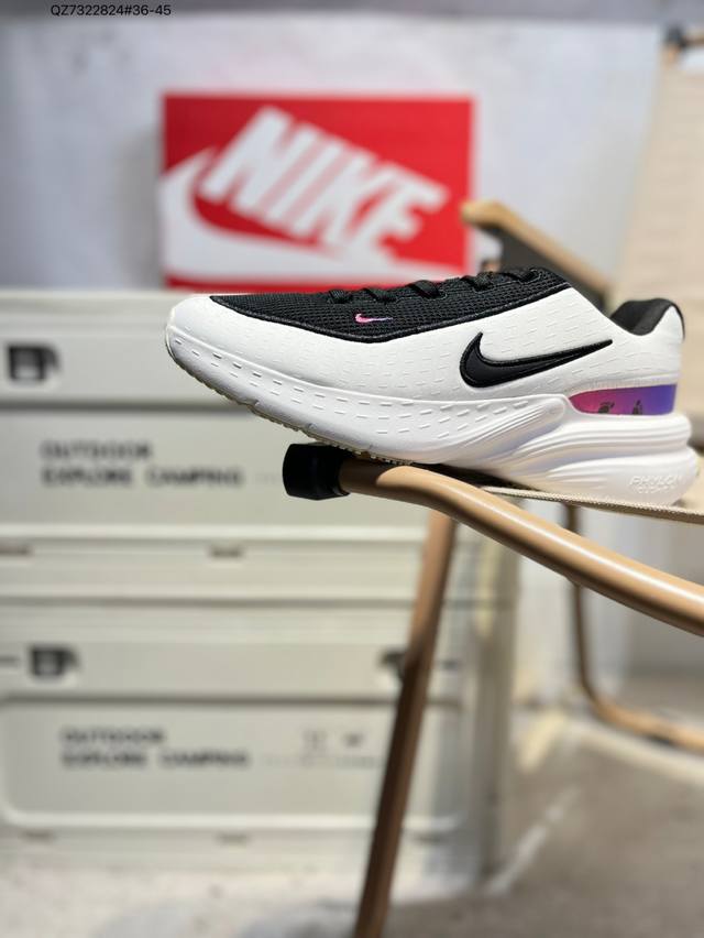 Nike Uplift Sc 潮流舒适 织物防滑耐磨 低帮跑步鞋 鞋底软弹又有支撑感防滑耐磨白黑色简约大方超百搭配牛仔裤运动裤都好看透气的织物鞋面夏天穿也不会闷