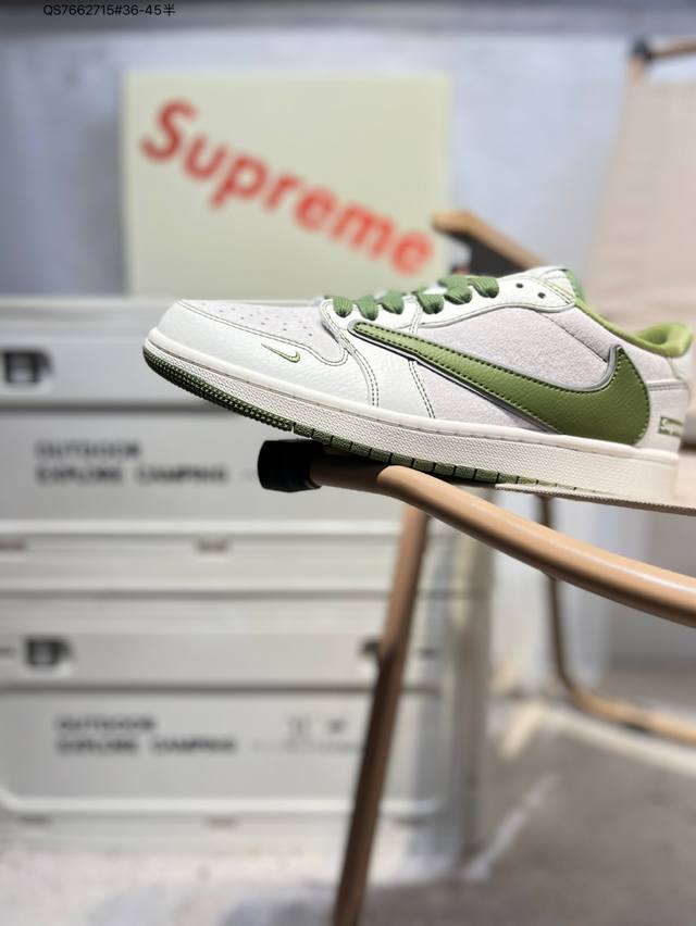 公司级头层皮Supreme X 乔丹Air Jordan 1 Low Aj1低帮系列篮球鞋 官方同步配色 原装级产物 #拒绝公底 立体鞋型 细节完美 高清洁度X