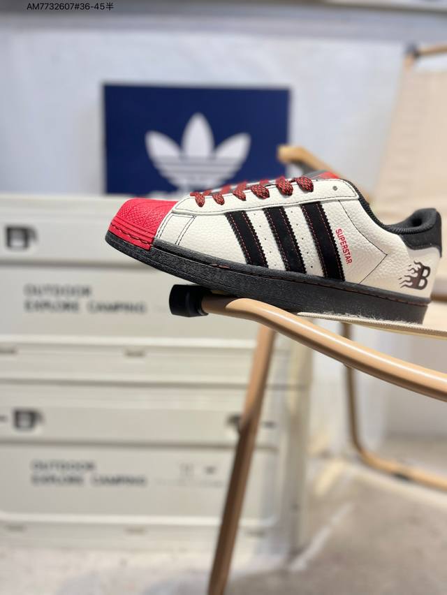 Adidas Originals Superstar 经典配色 经典贝壳头官网同步 实拍首发渠道正品订单 诠释市场最高工艺水平区别市面普通真标版本，进出专柜无压
