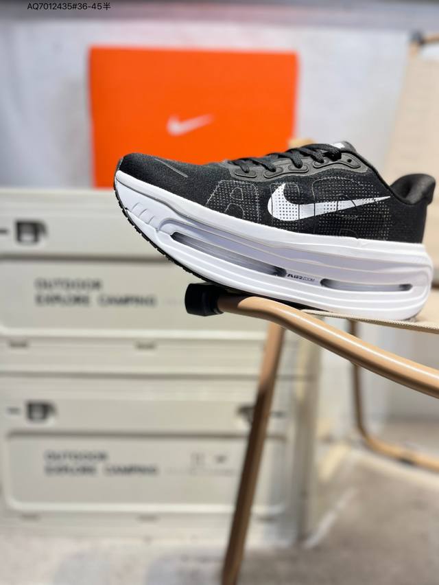 Nike Vomero Premium Air气垫40周年舒适百搭防滑耐磨 支撑缓震低帮 休闲跑步鞋 时尚外观和运动美学 结合泡棉缓震配置复古设计风格 泡棉中底