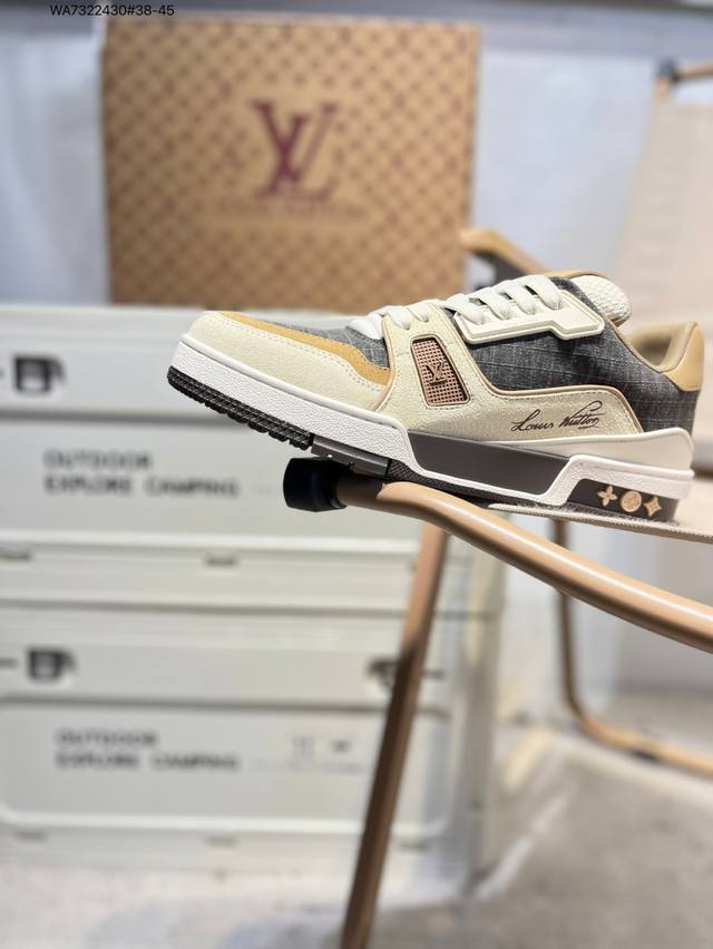 广东原厂# 路易威登 Louis Vuitton Lv路易威登板鞋 新款 Lv Trainer最新配色运动鞋 L家 篮球鞋风格运动鞋 该鞋由艺术总监 Virgi