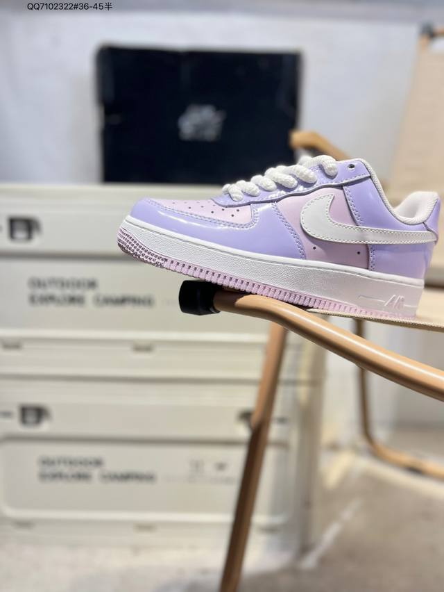 Nk Air Force 7 Low 空军一号低帮百搭休闲运动板鞋 柔软、弹性十足的缓震性能和出色的中底设计 横跨复古与现代的外型结合 造就出风靡全球 三十多年