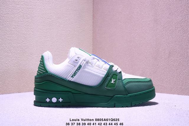Louis Vuitton Arch Light Sneaker 路易威登低帮休闲鞋 艺术总监 Virgil Abloh 设计的路易威登手写标识则于侧面彰显品牌