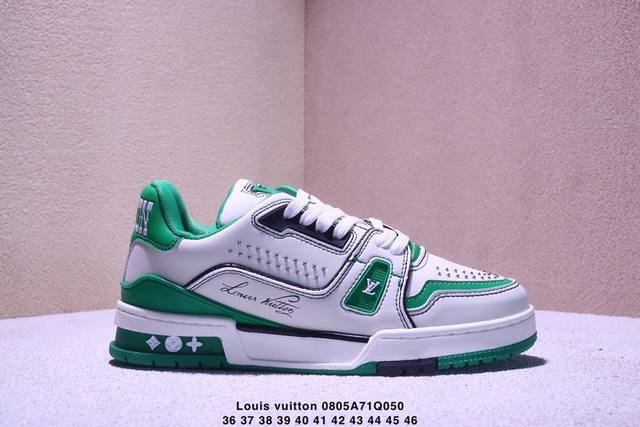 公司级Louis Vuitton Trainer Sneaker Low 路易威登 休闲运动文化百搭板鞋 舒适防滑底和百搭性霸屏整个时尚娱乐圈 细节调整完美主义