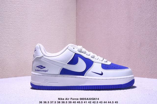 海外爆款限量发售！高端定制Nike Air Force 1 '07 Low 巴黎世家联名--- 白蓝双色，经典 Af1 鞋型，融入 Balenciaga 标志性