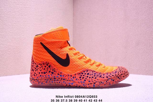 Nike Inflict 网布 减震防滑耐磨 耐克 高帮 专业训练鞋 透气网布有助于在激烈的练习和艰难的比赛中保持凉爽 包覆鞋底的橡胶在各个角度为您提供抓地力