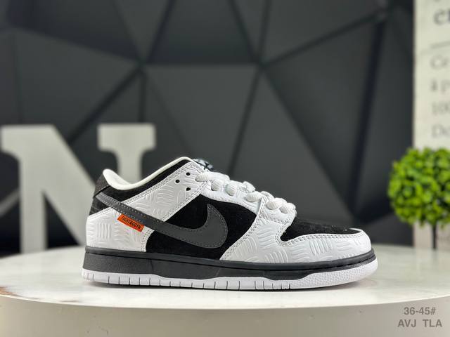 耐克 Nk Sb Dunk Low Sb低帮运动休闲板鞋 货号：Fd2629 尺码：36 36.5 37.5 38 38.5 39 40 40.5 41 42