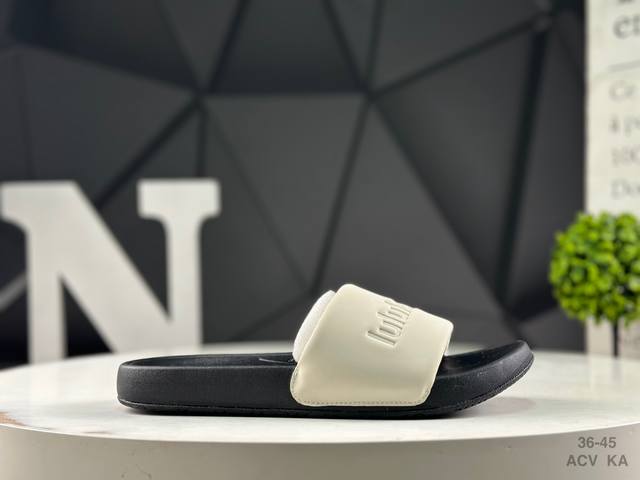 Lululemon露露乐蒙 Restfeel Slide 轻便舒适 防滑防磨 一字拖 露露 拖鞋 中底设计提供更佳支撑和舒适感受 一片式鞋面搭配加厚衬里 贴合脚