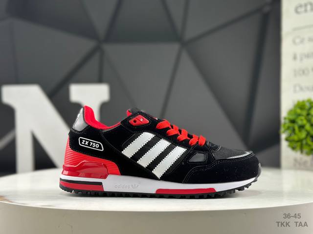 真标 阿迪达斯 Adidas Original Zx 750 网面透气休闲跑步鞋 货号：M18260 尺码：36-45 Tkk Taa