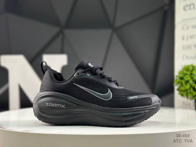 耐克 Nike Vomero Plus 登月减震跑步鞋 货号 Hv8 -003 尺码：如图所示 Atc Tva