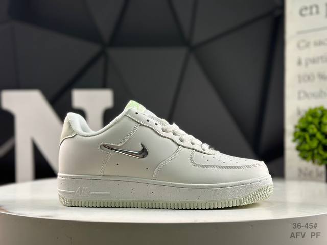 福利特价 耐克 Nike Air Force 1 Low 07 空军一号低帮百搭休闲运动板鞋 货号：Fn8540- 码数：36 36.5 37.5 38 38.