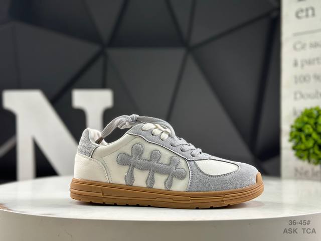 Shootbrand Low Sneaker 复古低帮滑厚底休闲运动鞋 Shotbrand 中文名：Shootbrand 是一个来自福建厦门的潮流街头品牌，成立