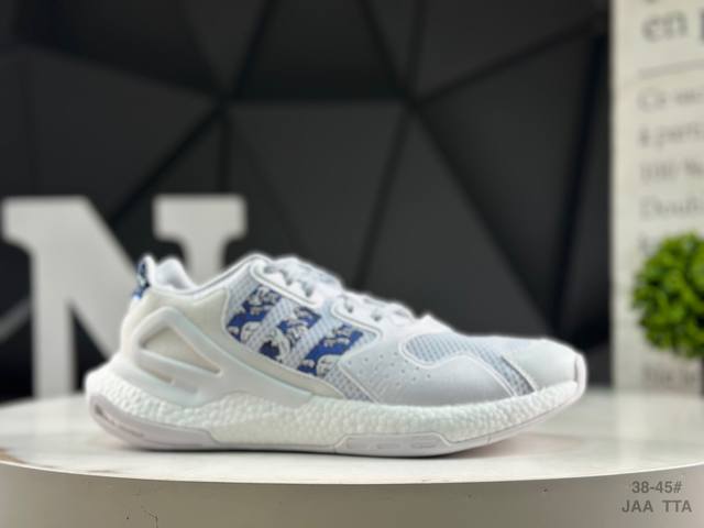 阿迪达斯 Originals Day Jogger Boost 慢跑者系列高弹复古休闲运动跑鞋。夜行者2代 原楦型数据开发纸版#网材鞋面搭配合成绒面革饰面#中底