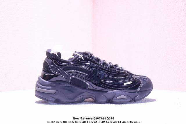 公司级新百伦New Balance 1000 系列低帮复古老爹风休闲运动跑步鞋 New Balance 在不同配色上其鞋面材质呈现不同感觉，无论是运动风抑或是高