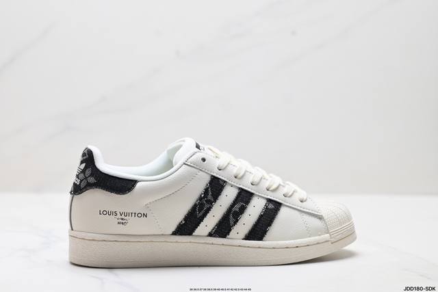 公司级Adidas Originals Superstar 阿迪达斯 三叶草 贝壳头’Diy’系列低帮经典百搭休闲运动板鞋 货号:Ad8010 尺码:36 36