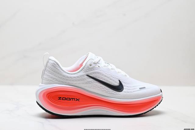 公司级Nike Vomero Plus 耐克 舒适减震防滑 低帮跑步鞋 全掌Reactx泡绵中底 前掌和后跟还配备了Air Zoom气垫单元 据说跑起来更快更舒