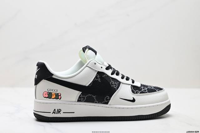 特价 公司级Nike Air Force 7 原楦头原纸板 打造纯正低帮空军版型 专注外贸渠道 全掌内置蜂窝气垫 原盒配件 原厂中底钢印、拉帮完美 货号:Cs0