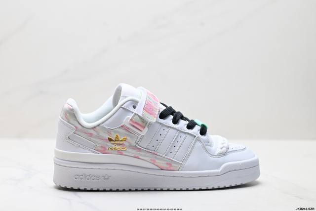 公司级阿迪达斯 Adidas Forum 84 Low Og “Bright Blue” 低帮百搭潮流休闲运动板鞋。以复古篮球鞋的外形为基础，采用皮革拼接，简约