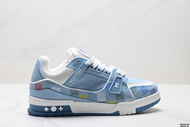 公司级Louis Vuitton Trainer Sneaker Low 路易威登 休闲运动文化百搭板鞋 舒适防滑底和百搭性霸屏整个时尚娱乐圈 细节调整完美主义