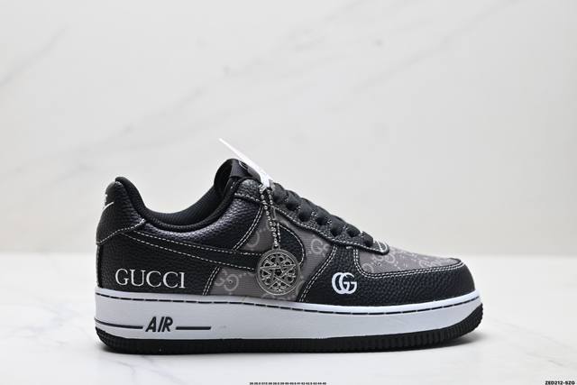 公司级Nike Air Force 1‘07 原楦头原纸板 打造纯正低帮空军版型 专注外贸渠道 全掌内置蜂窝气垫 原盒配件 原厂中底钢印、拉帮完美 货号:Ah8