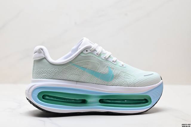 公司级Nike Vomero Premium 耐克 舒适减震防滑 低帮跑步鞋 全掌Reactx泡绵中底 前掌和后跟还配备了Air Zoom气垫单元 据说跑起来更