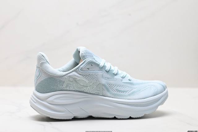 公司级Hoka M Clifton 10 轻量低帮户外越野跑鞋 户外山脉越野轻量运动跑鞋 鞋面用轻的无缝架构 鞋带用了弹性不易松脱的扁宽弹性鞋带 轻薄的Tpu贴