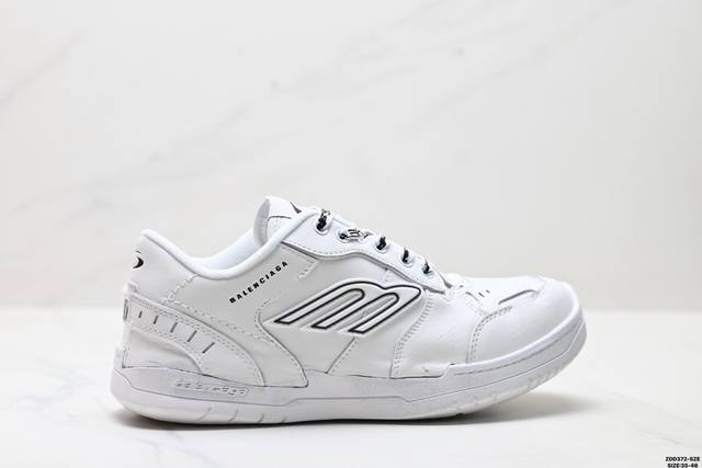 公司级Balenciaga巴黎世家 Hamptons Worn-Out 圆头系带做旧低帮板鞋 货号:841765 Wcurs 9000 尺码:35-46 Id: