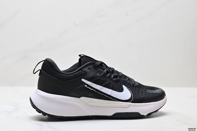 公司级Nike耐克鞋2025夏季新款Juniper Trail 2休闲跑步鞋 外观设计：采用白色主调搭配橙色点缀，鞋面设计经典百搭，适合日常通勤及户外活动。 科