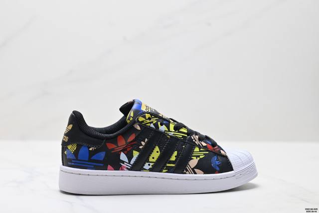 真标阿迪达斯Adidas三叶草 Originals Superstar 贝壳头系列低帮经典百搭休闲运动板鞋 货号:R83896 尺码:36-44 Id:Dsd
