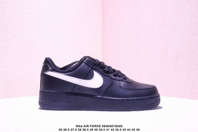 真标耐克Nike Air Force 7空军一号低帮百搭休闲运动板鞋。柔软、弹性十足的缓震性能和出色的中底设计，横跨复古与现代的外型结合，造就出风靡全球三十多年