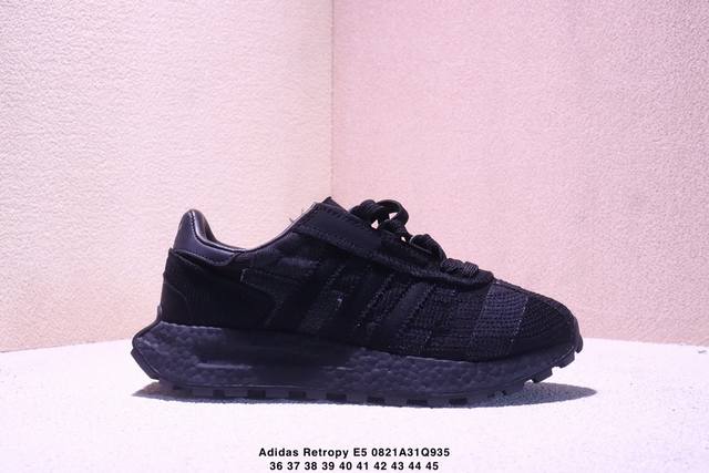 公司级Adidas Retropy E5 阿迪达斯 新款运动休闲爆米花 三叶草 厚底跑鞋 新款低帮经典运动鞋以70年代经典跑步鞋为灵感 新鲜演绎复古造型 搭载A