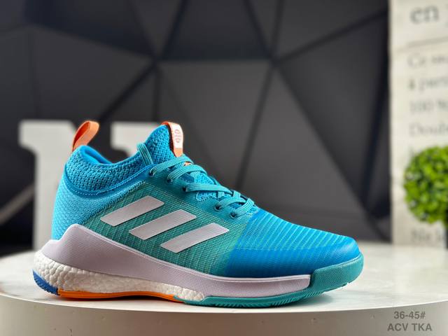 公司级半码阿迪达斯 Adidas Crazyflight Mid 运动鞋记忆回弹Boost真爆大底 运动排球鞋 这款专注于跳跃的阿迪达斯Crazyflight排