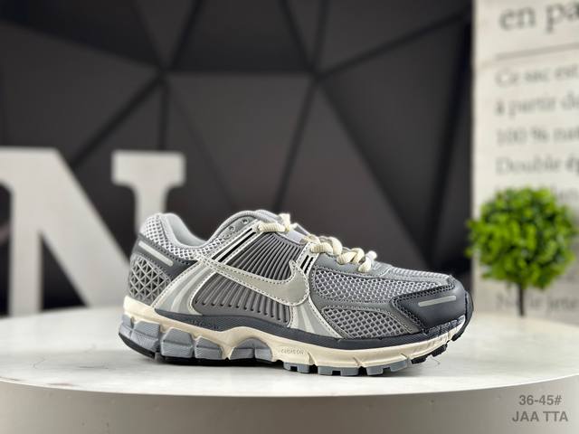 真标半码耐克 Nk Air Zoom Vomero 5 经典复古潮流运动跑鞋 货号：Fq0257 666 Jaa Size：36 36.5 37.5 38 38