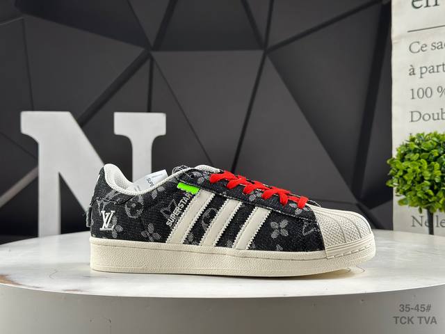 公司级半码阿迪达斯Adidas三叶草 Originals Superstar贝壳头系列低帮经典百搭休闲运动板鞋原装头层材料 用料绝不含糊 独家版型蒸餾加工帶來的