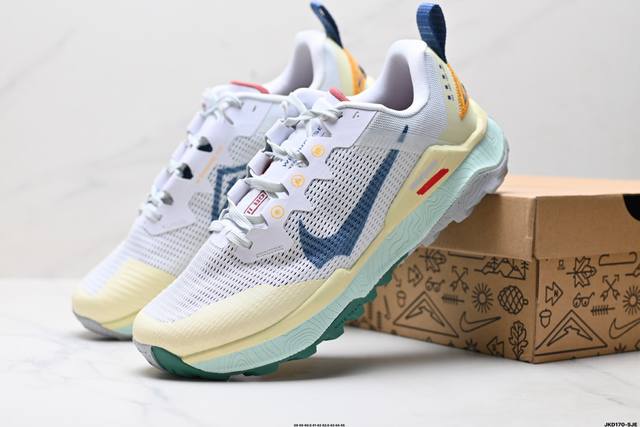 公司级Nike React Wildhorse 8 耐克 越野户外避震缓冲休闲运动慢跑鞋 这双鞋采用了Nike React技术 这是一种轻盈耐穿的泡绵材料 能够
