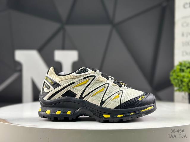 萨洛蒙 Salomon Xt-Quest Gtx探索者系列 潮流越野机能户外休闲运动跑步鞋 采用透气网布与防护皮革组合鞋面材质 牛角扣系带开合 欧索莱环保去臭环