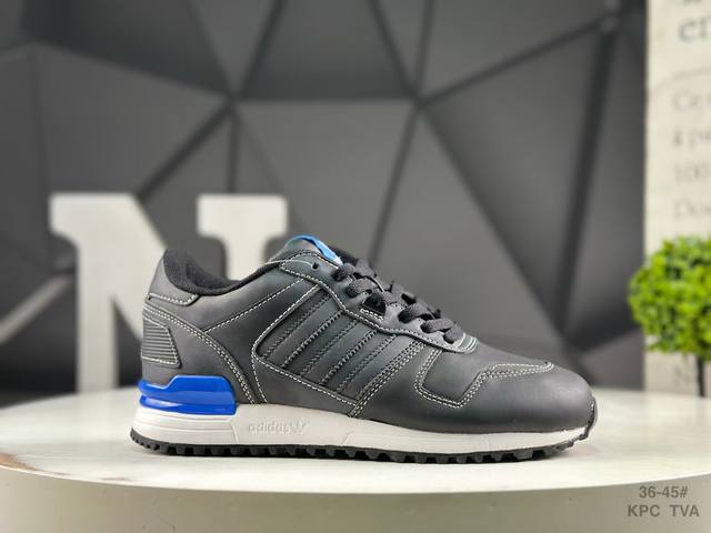 真标带半码 阿迪达斯 Ad Original Zx 700 复古百搭休闲跑步鞋 货号：G68638 尺码：36 36.5 37 38 38.5 39 40 40