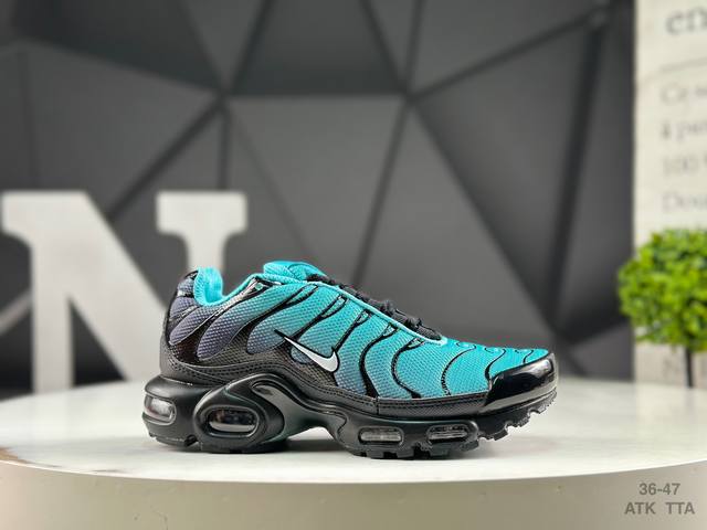 耐克 Nike Air Max Plus 全掌气垫缓震舒适 休闲鞋跑步鞋运动男鞋 货号：Fb8479 001 尺码:如图所示 Atk Tta
