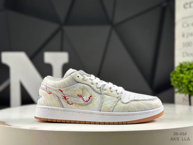 耐克 乔丹 Air Jordan 1 Low Aj1低帮系列篮球鞋 官方同步配色 原装级产物 #拒绝公底 立体鞋型 细节完美 高清洁度 货号：553558 14
