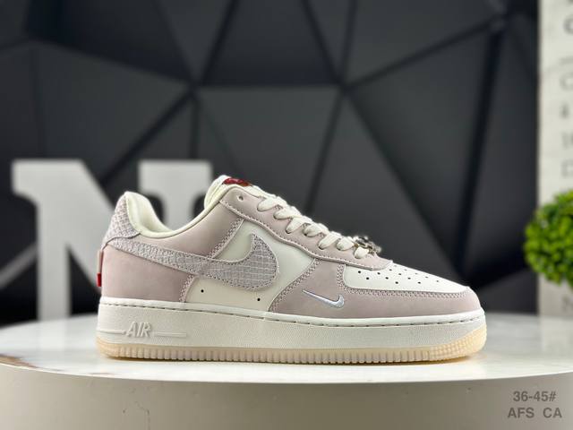 福利特价 耐克 Nike Air Force 1 07 Low 空军一号低帮休闲板鞋 Fz5066 111 原楦头原纸板 纯正空军版型 内置全掌气垫 原厂中底钢