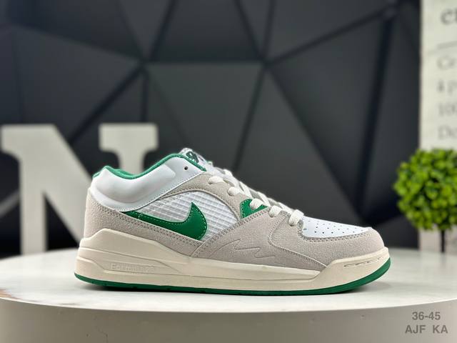 耐克 Air Jordan Stadium 9O Stadium Jordan Stadium 90充满了对Tinkerhathield 原创设计的致敬，包括中