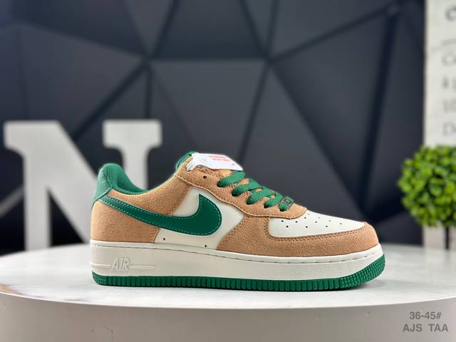耐克 Nike Air Force 1 '07 Low 空军一号 低帮 运动鞋 休闲鞋 Af1经典纯白搭配冰丝面料 清凉透气 折边针车 工艺难度大 原楦头原纸板
