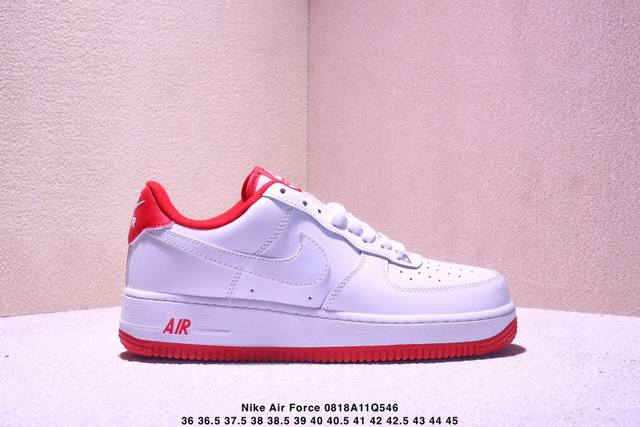 简介：真标耐克 Nike Air Force 1 Low 空军一号 低帮百搭休闲运动板鞋。柔软、弹性十足的缓震性能和出色的中底设计，横跨复古与现代的外型结合，造